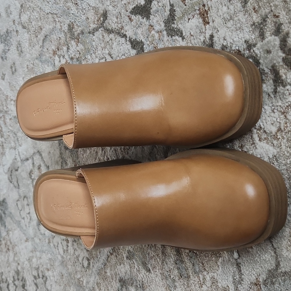 Universal Thread Womens Tess Platform Mule Heels Camel Tan Color Size 7 - Picture 3 of 6